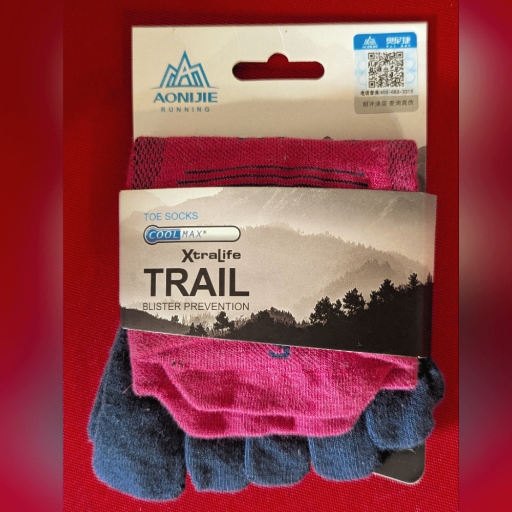 NWT AONIJIE Running XtraLife Trail Toe Socks Blister Prevention Sz Small Purple
